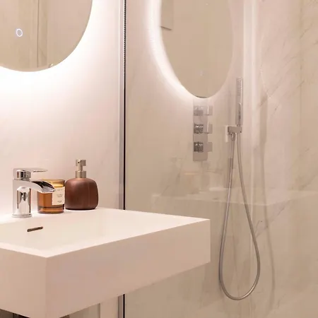 شقة Maison V L Saint-germain - Luxurious 5br With Ac